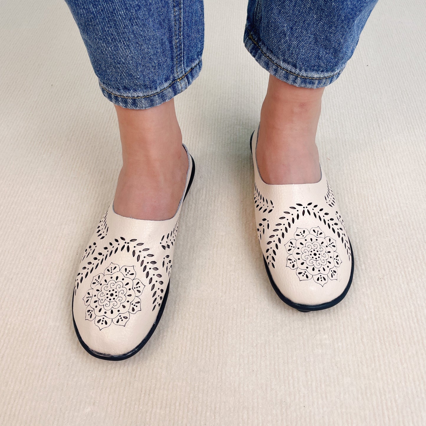 🔥LAST DAY SALE-80% OFF 🏆Casual Stride Harmony – Breathable, Comfortable Mules for Women